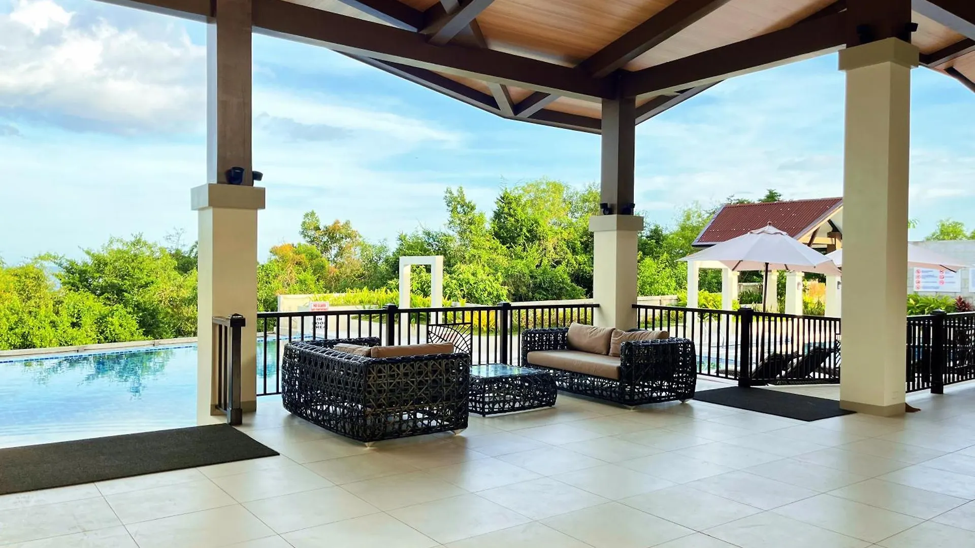 Apartment Panglao Luxury Sea View Condo, Pool, Cafe - Suite 519 Dauis