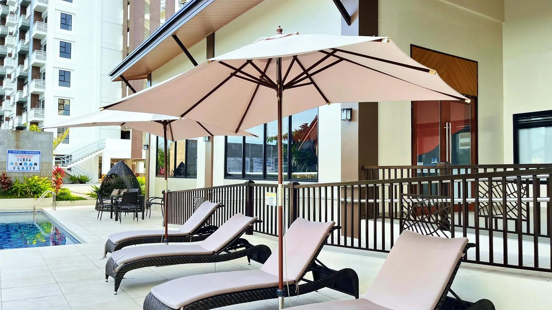 Apartment Panglao Luxury Sea View Condo, Pool, Cafe - Suite 519 Dauis