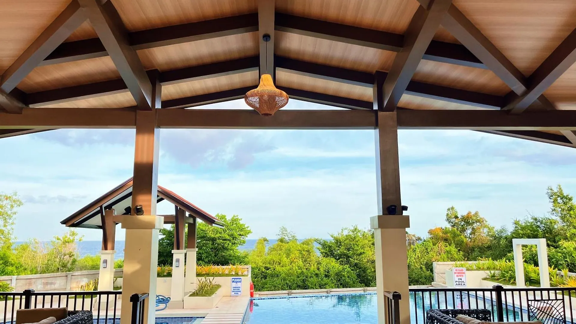 Panglao Luxury Sea View Condo, Pool, Cafe - Suite 519 Dauis 0*,